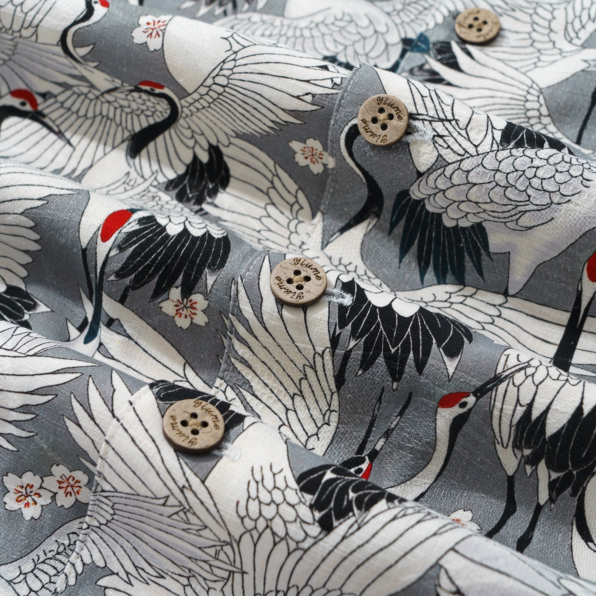 Men's Hawaiian Shirt Short Sleeve Camp Collar 100% Silk Gray Aloha The Feast Of Cranes By Seven
