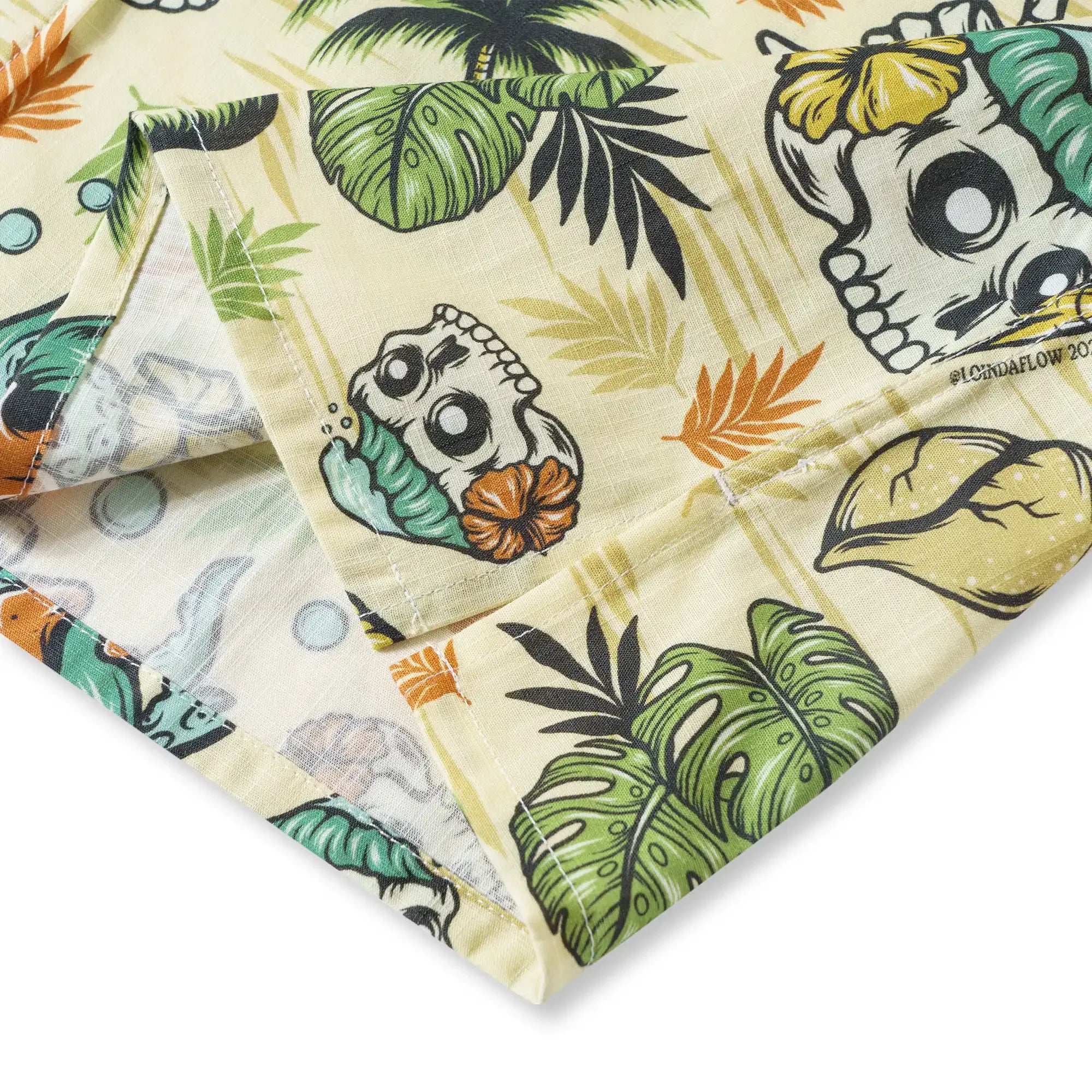 Men's Tropical Hawaiian Shirt 1990s Vintage Skull Shirt Short Sleeve Button-down100% Cotton Green Shirt Aloha Tropical Wilderness Skull By Laihha Organna
