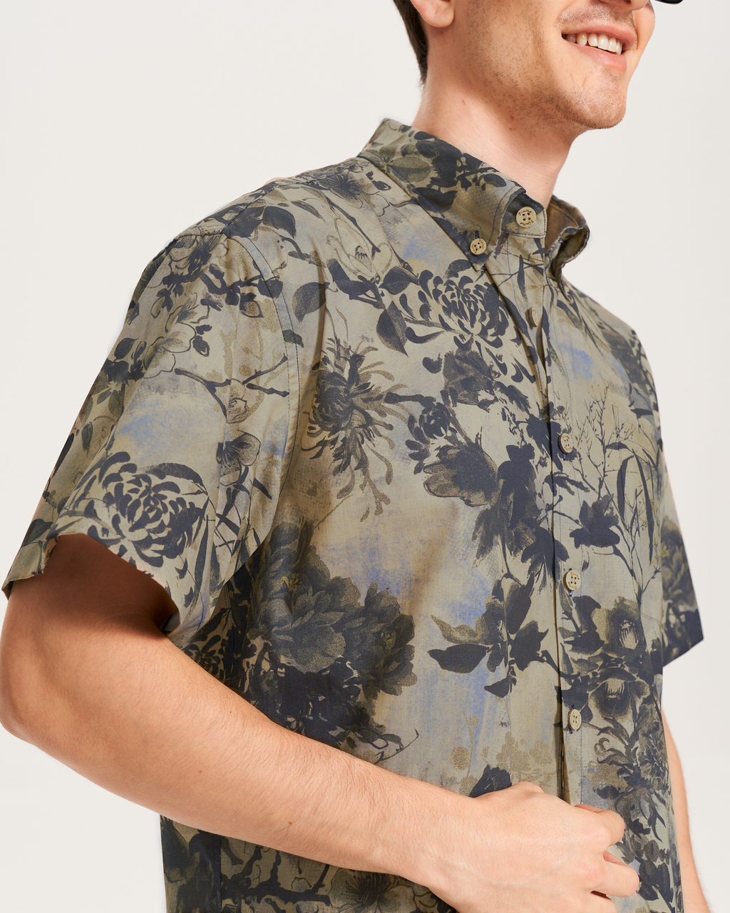 Men's Hawaiian Shirt Short Sleeve Button-down 100% Cotton Brown Aloha Shirt By Sun