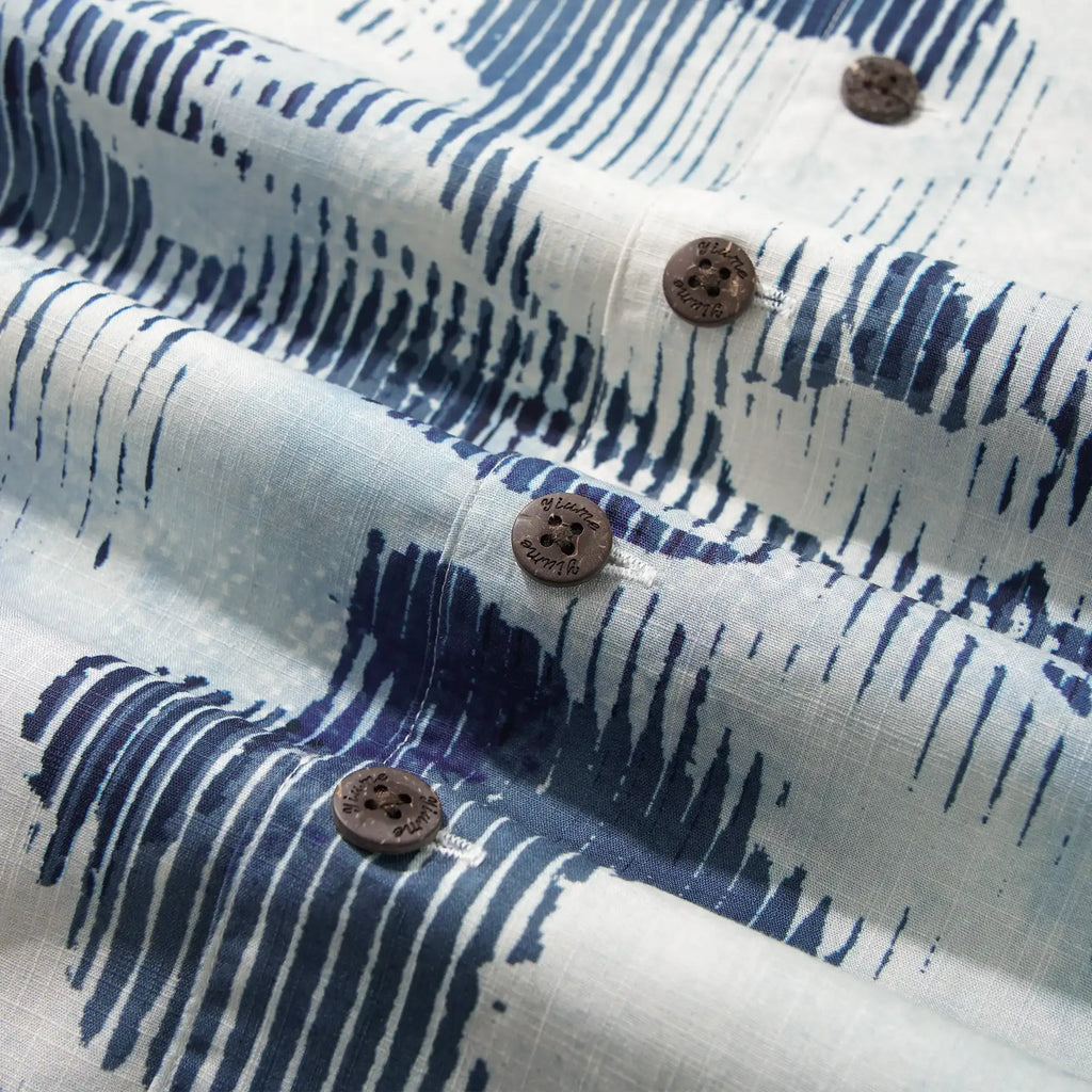 Bee Floral Men's Hawaiian Shirt Short Sleeve Camp Collar 100% Cotton Blue Aloha Floral Whispers In Halftone By Yeti