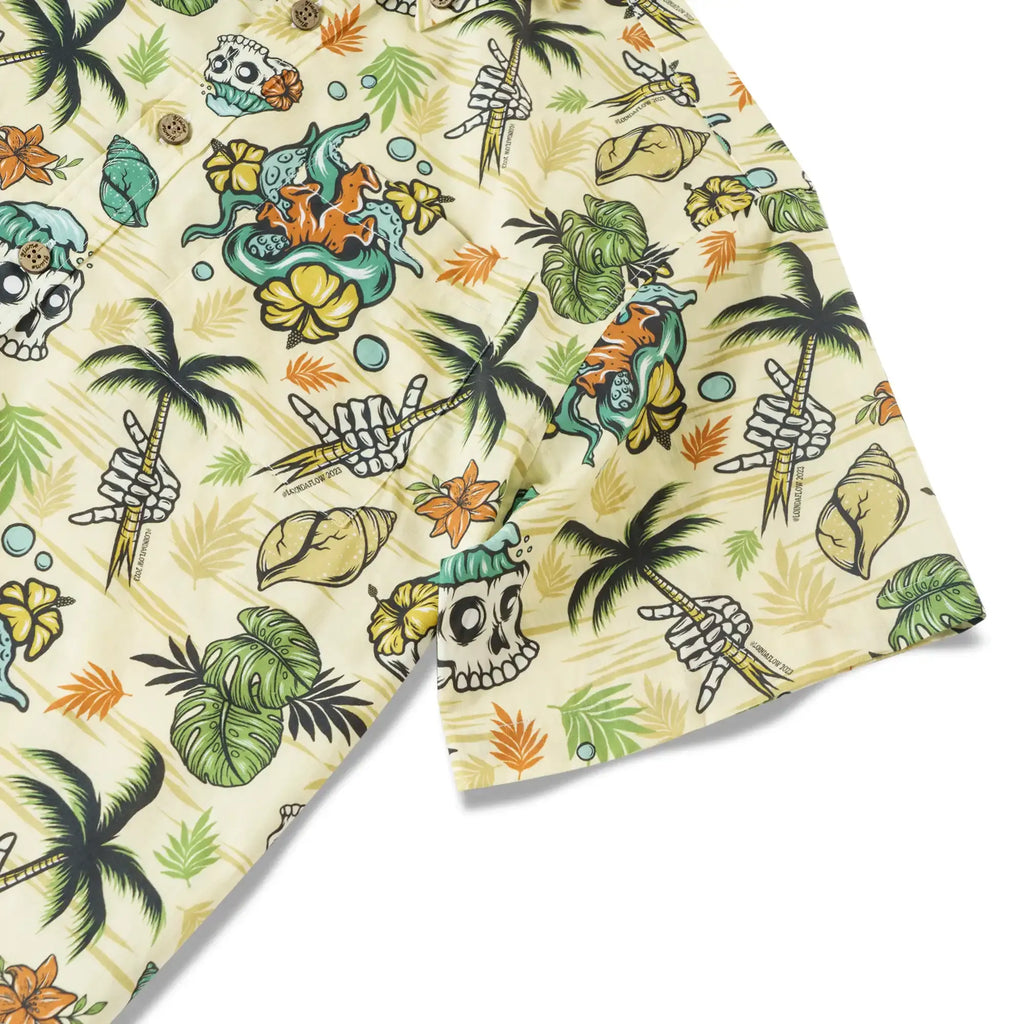 Men's Tropical Hawaiian Shirt 1990s Vintage Skull Shirt Short Sleeve Button-down100% Cotton Green Shirt Aloha Tropical Wilderness Skull By Laihha Organna