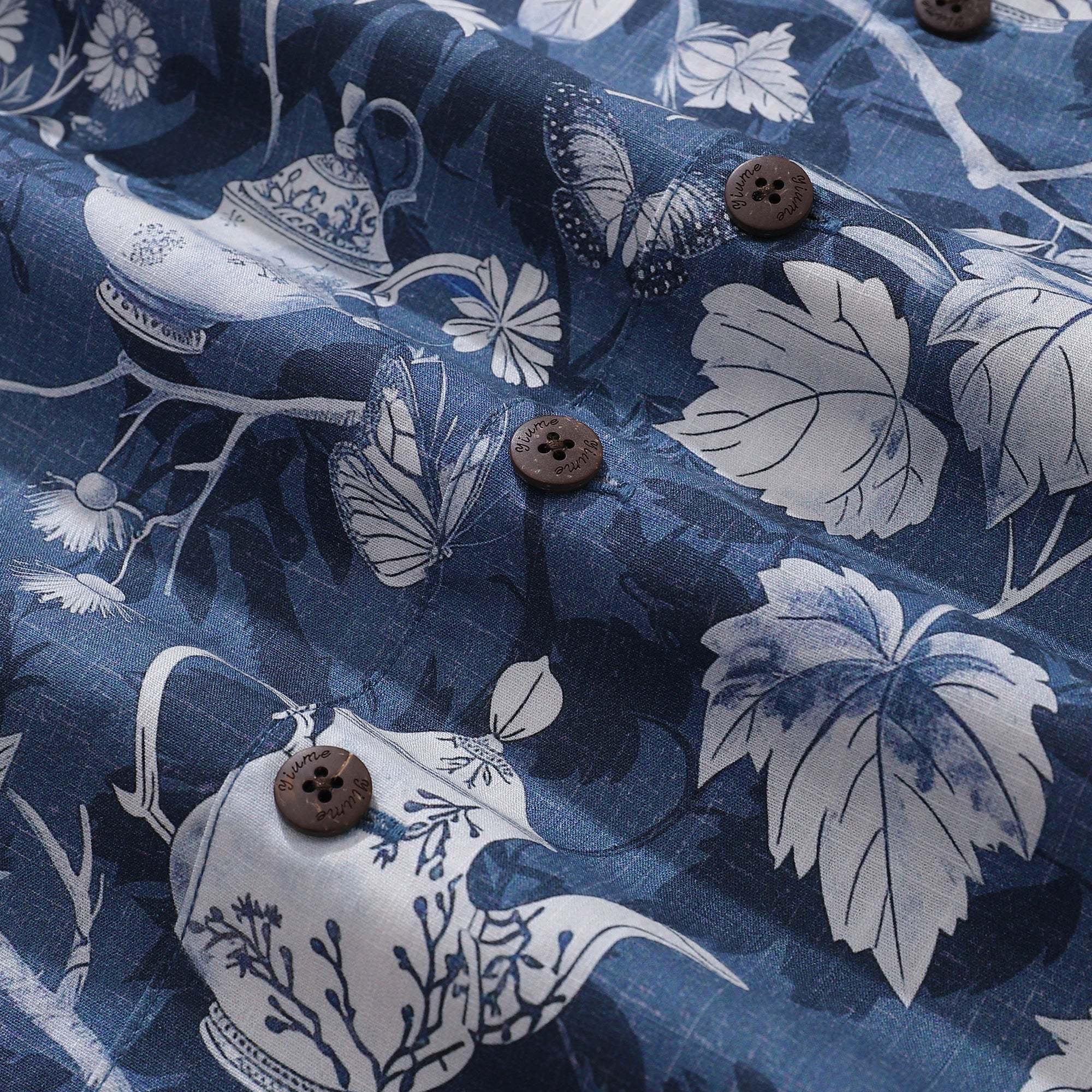 100% Cotton Hawaiian Shirt For Men Porcelain Camp Collar Shirt By Yakima