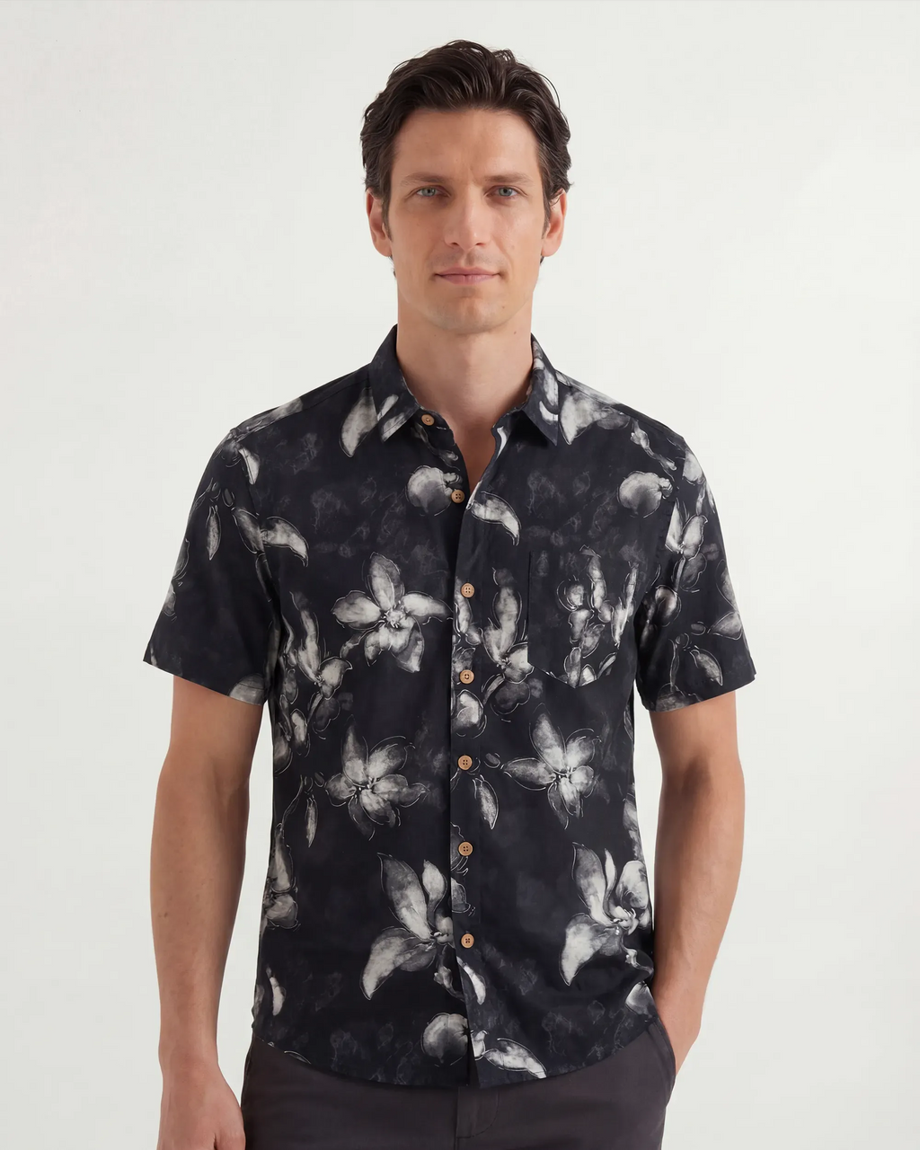 LeosWare® Men's Hawaiian Shirt Short Sleeve Button-up 100% Cotton Black Aloha Ink Wash Floral Silhouette By Ethan