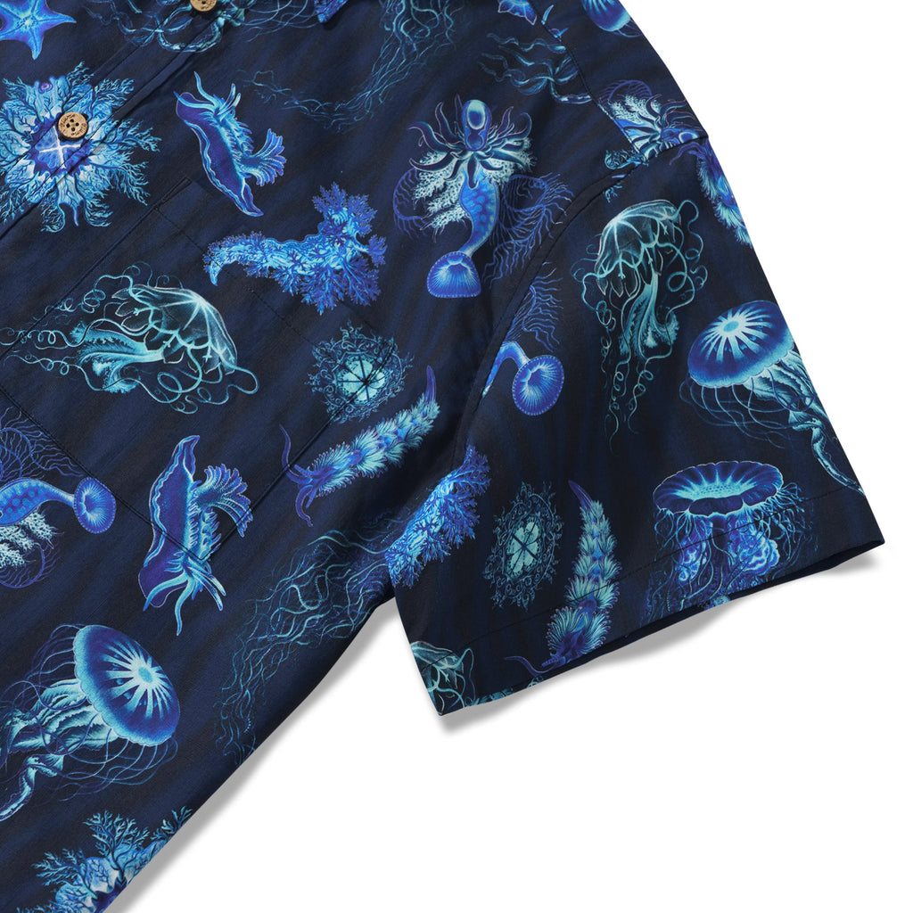 Symphony of the Deep Blue 100% Cotton Men's Short Sleeve Button-down Shirt Blue Aloha Hawaiian By Susie