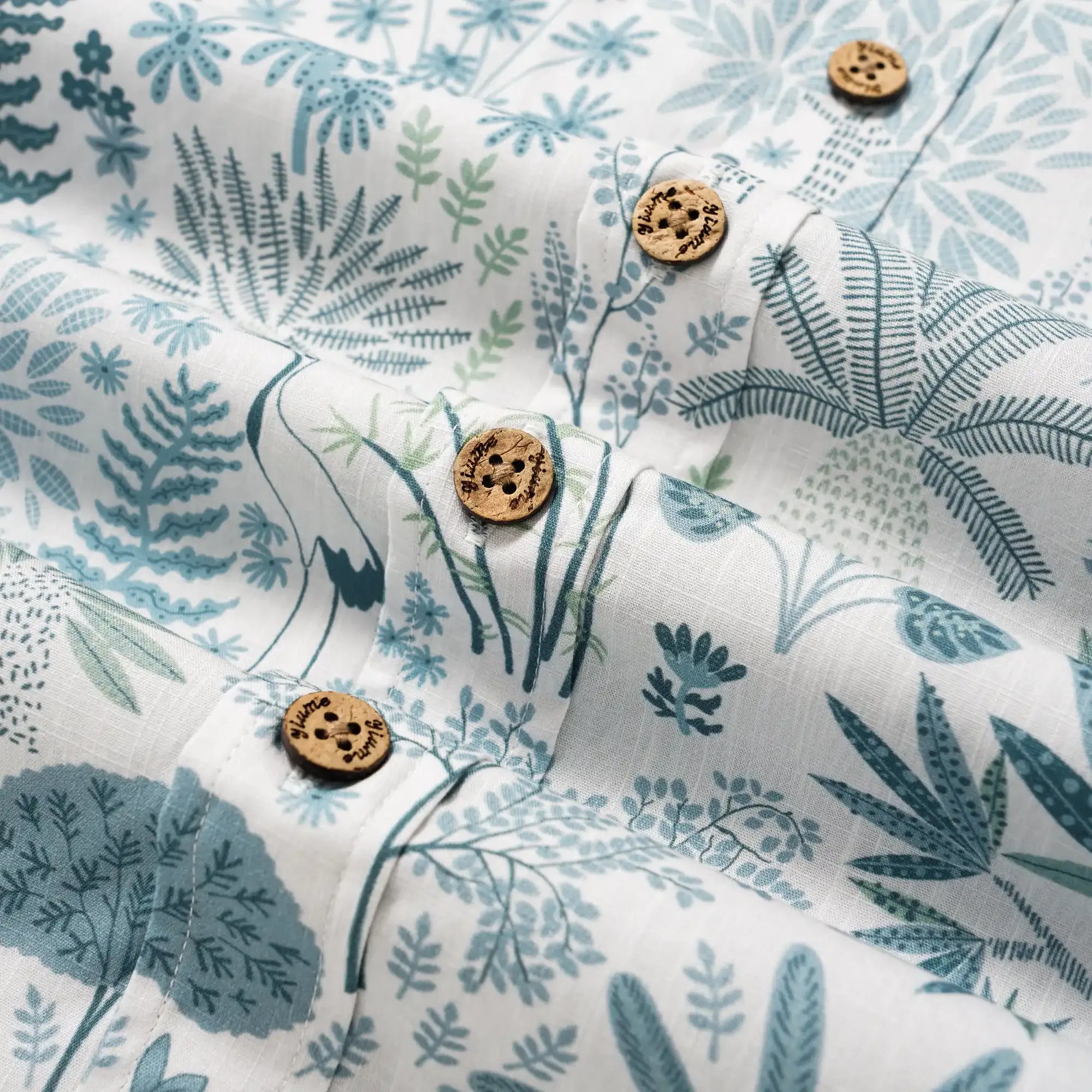 Men's Hawaiian Shirt Short Sleeve Button-down 100% Cotton Blue Aloha Whispering Forest Tales By Cigar