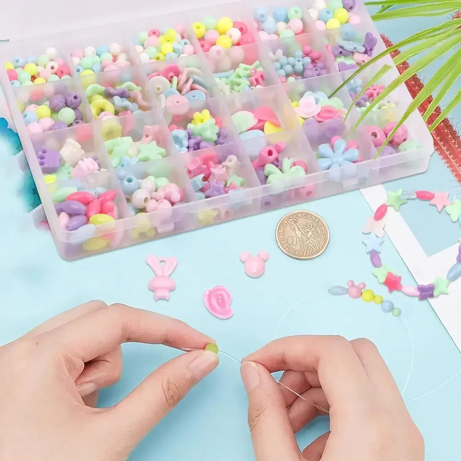 500pcs Clay Beads Bracelet Making Kit Friendship Bracelet with Needle Cord DIY Arts Crafts Gift Toy for Kids Classroom Exchange