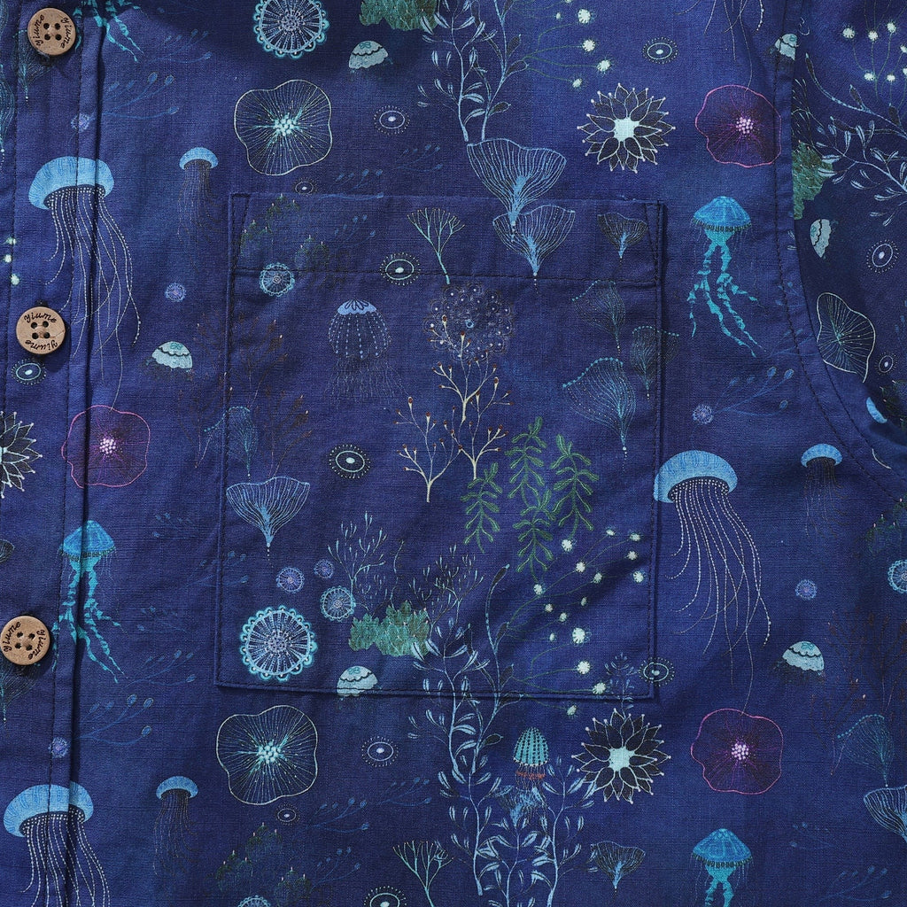 Men's Deep Blue Hawaiian Shirt 100% Cotton Button-down Short Sleeve Jellyfish Aloha Shirt By Catharina Edlund
