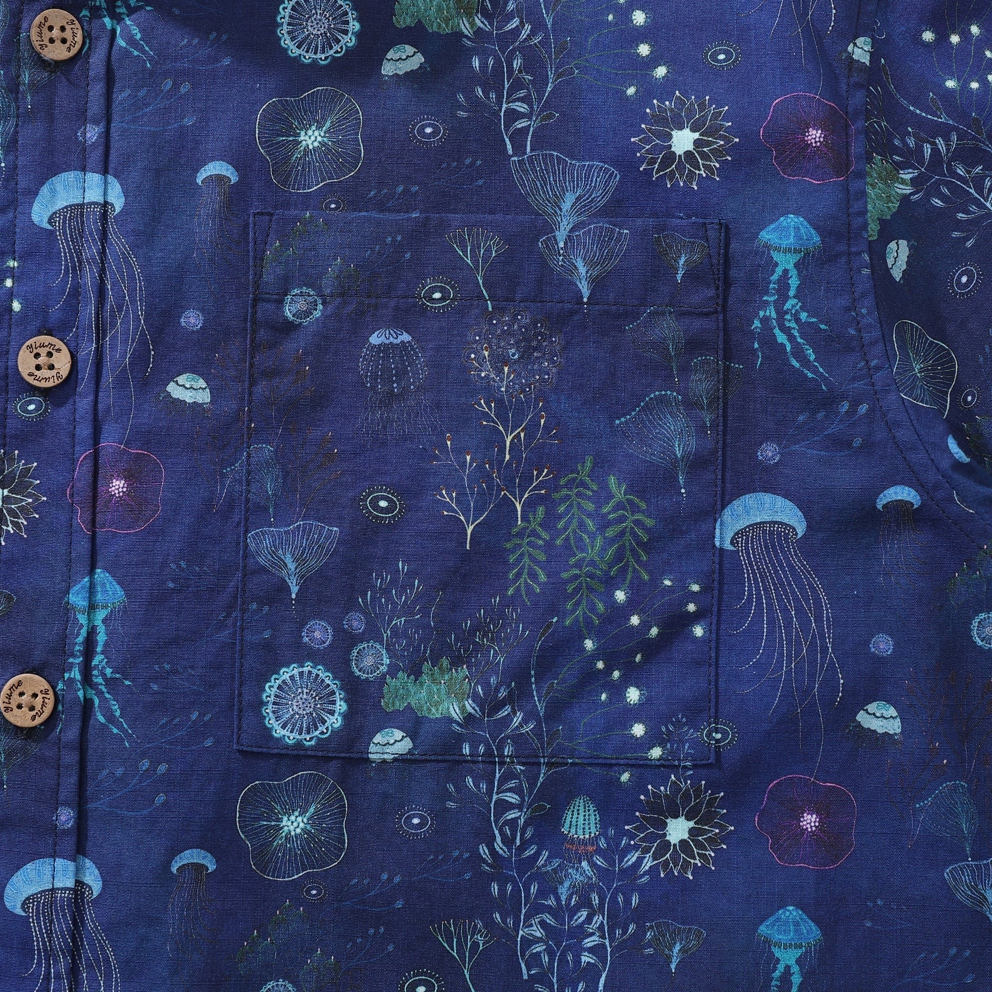 Men's Deep Blue Hawaiian Shirt 100% Cotton Button-down Short Sleeve Jellyfish Aloha Shirt By Catharina Edlund