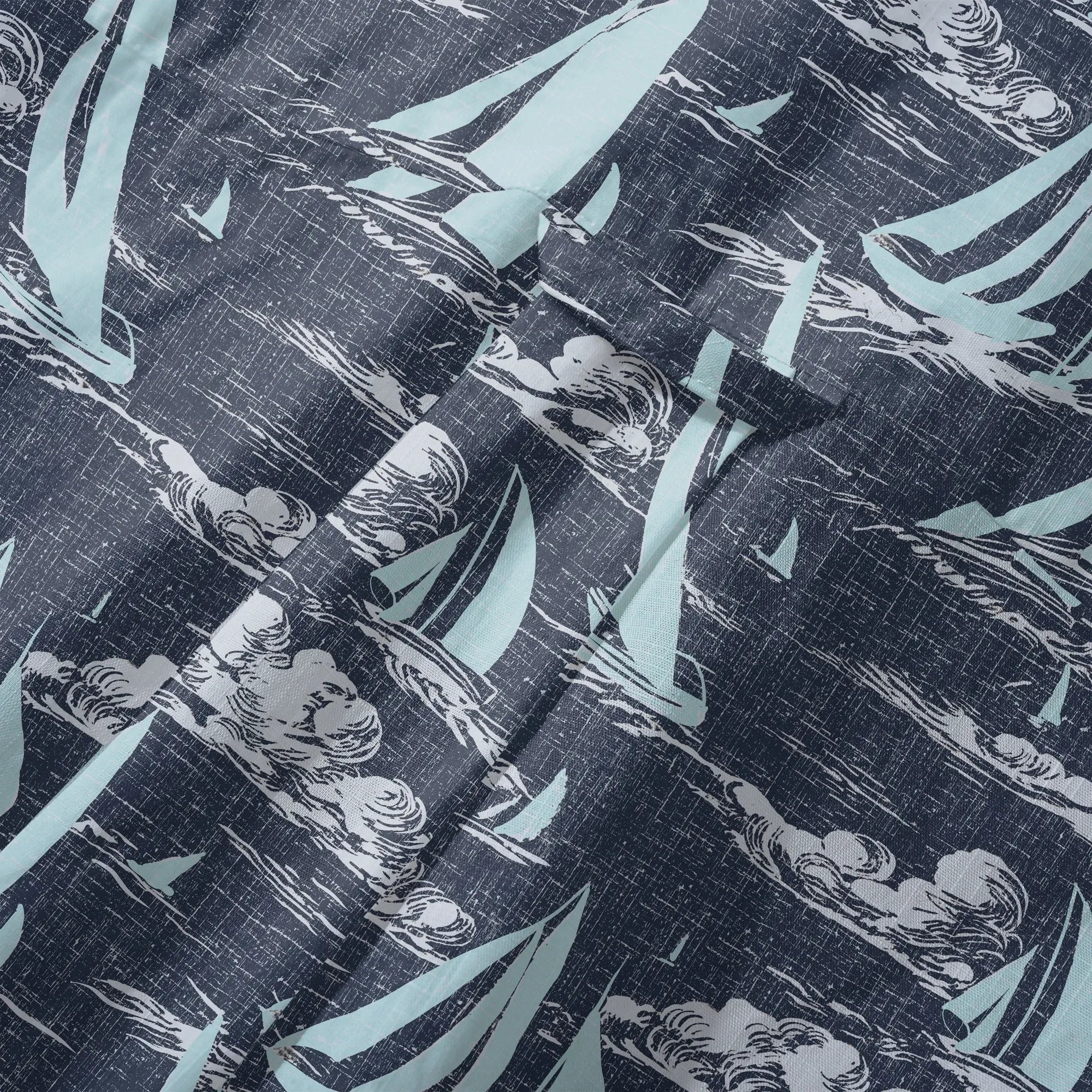 LeosWare® Sailboat Men's Hawaiian Shirt Short Sleeve Button-up 100% Cotton Blue Aloha Sailing To The Horizon By Ann